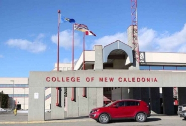 Học bổng 1000 CAD từ College of New Caledonia