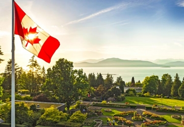 Lý do nên du học Canada 2018