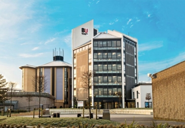 Bournemouth University - Điểm đến không thể bỏ qua để du học Anh