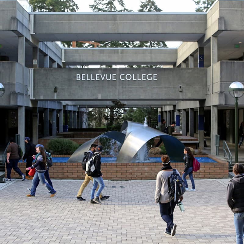 8_17_17_member_bellevue_college2