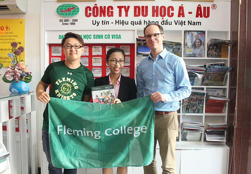 buoi_tiep_truong_Fleming_College